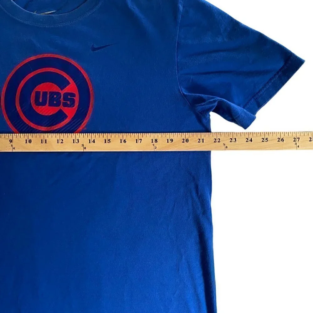 Chicago Cubs Nike Mens T-Shirt Baseball Graphic Team Blue Red Size Large